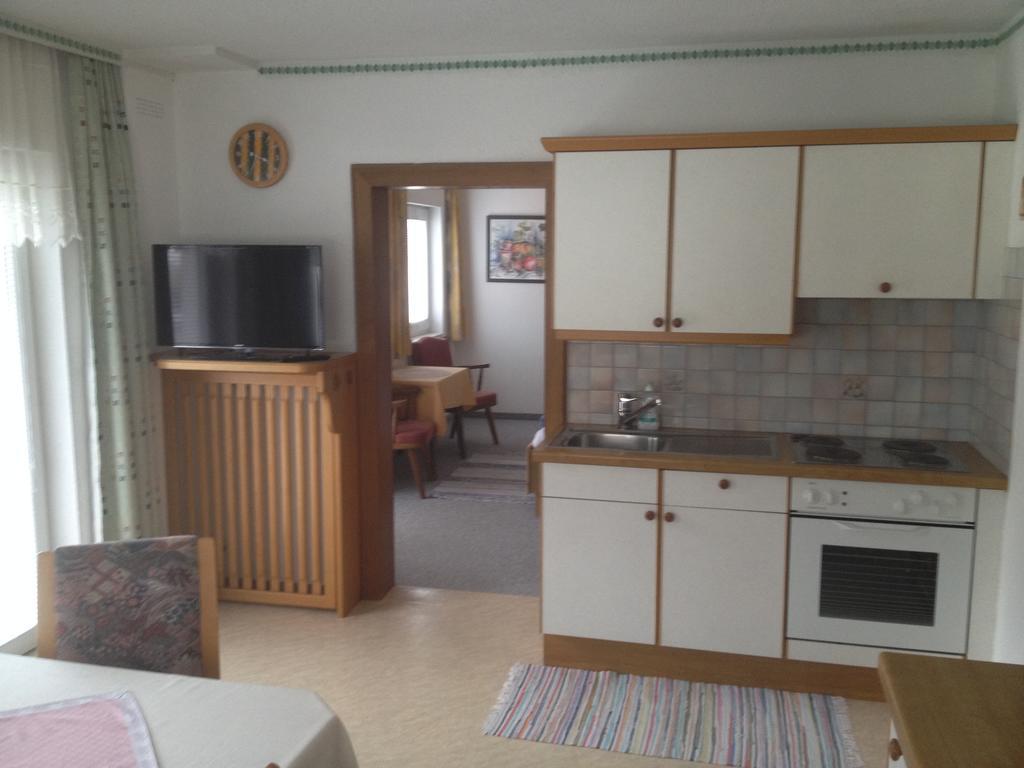 Ferienwohnung Haus Barbara Breuer Neukirchen am Großvenediger Zimmer foto