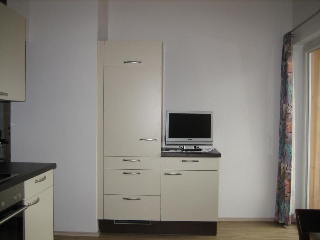 Ferienwohnung Haus Barbara Breuer Neukirchen am Großvenediger Zimmer foto